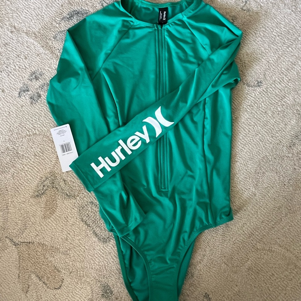 NWT Hurley Rash guard